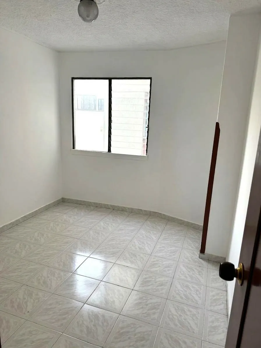 VENDO ESPECTACULAR APARTAMENTO USADO DE CONTADO BOLARQUI — foto 13
