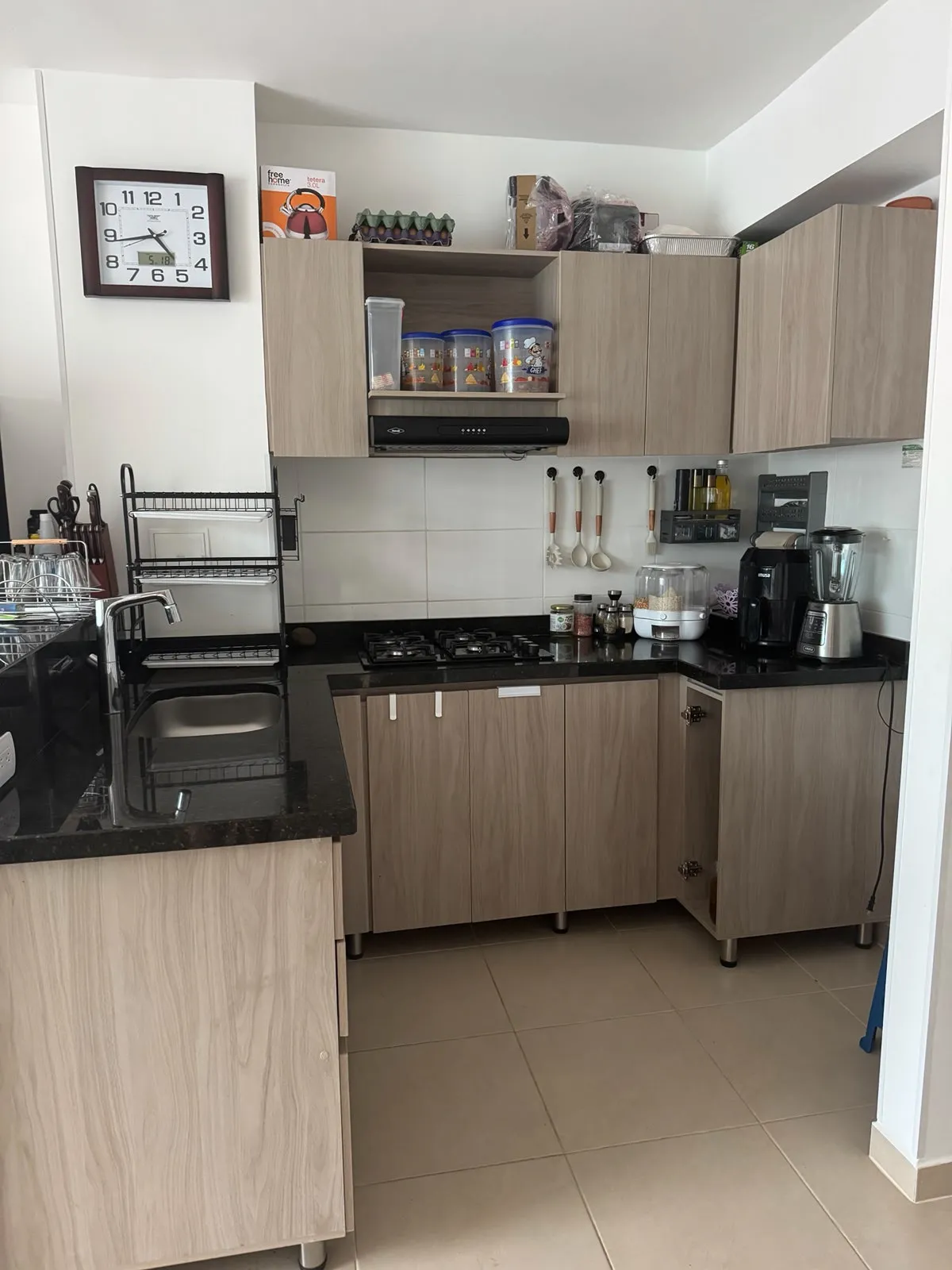 EN VENTA APARTAMENTO EN COAVICONSA 2 HABITACIONES — foto 4